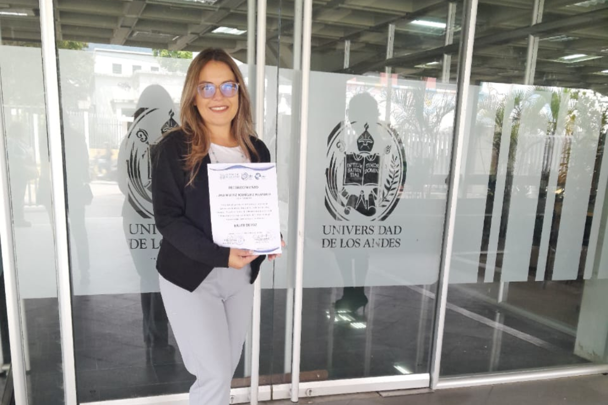 Ana Beatriz Rodríguez fue seleccionada como Mujer de Paz 2026