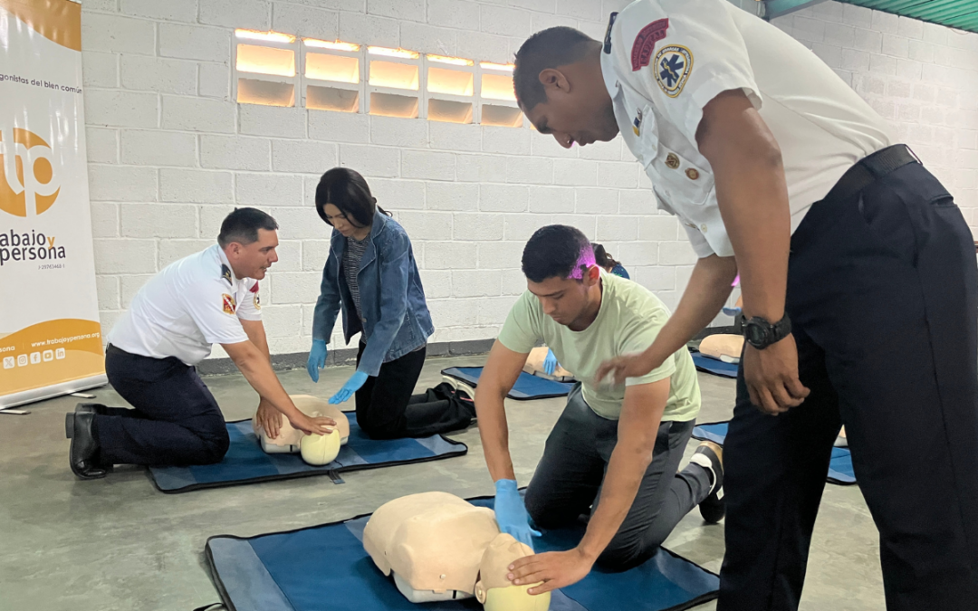 Trabajo y Persona realizó  formación de Primeros Auxilios junto a Bomberos de Caracas